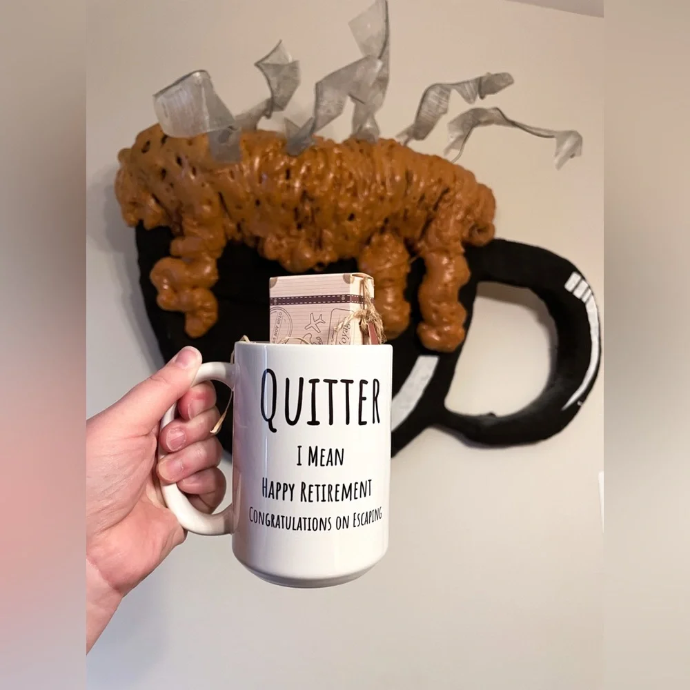 Funny Retirement Gift Mug with Gift Bag and Novelty Gift Box - NWOT - Picture 2 of 9
